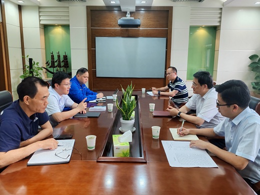 市領導來六國化工開展專題調研