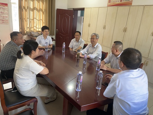 集團(tuán)公司出資  幫扶鄉(xiāng)村振興  助力學(xué)子圓夢