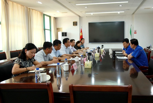 義安區(qū)督導(dǎo)新橋礦業(yè)重點(diǎn)項目建設(shè)