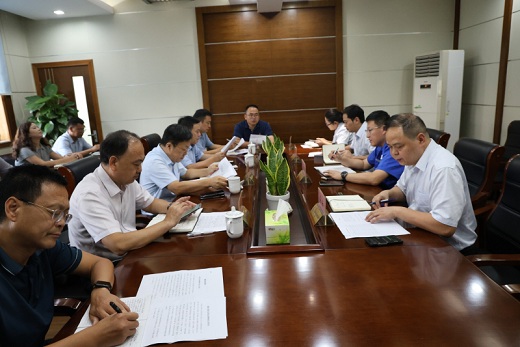 市領(lǐng)導(dǎo)來(lái)六國(guó)化工走訪調(diào)研