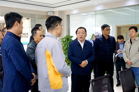 丁純在督導(dǎo)中央巡視和突出生態(tài)環(huán)境問題整改工作時(shí)強(qiáng)調(diào)    層層壓實(shí)責(zé)任  聚力攻堅(jiān)突破    確保問題整改取得群眾滿意的實(shí)效